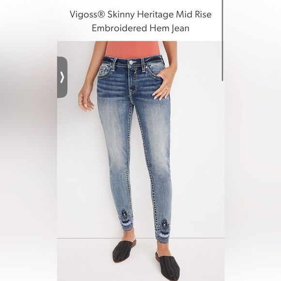 Vigoss Blue Washed Heritage Mid Rise Embroidered Hem Skinny Jeans 12 Maurice’s - Picture 6 of 6